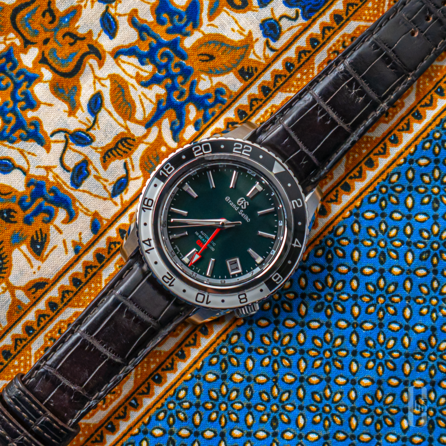 Seiko time zone sales watch