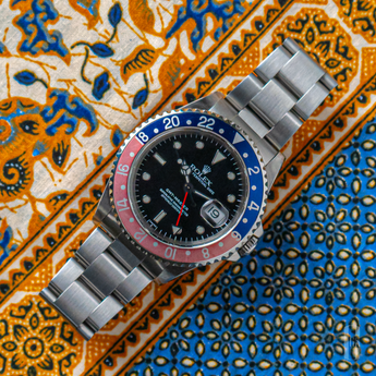 1999 Rolex GMT Master 16700 Pepsi "Swiss Only" Dial